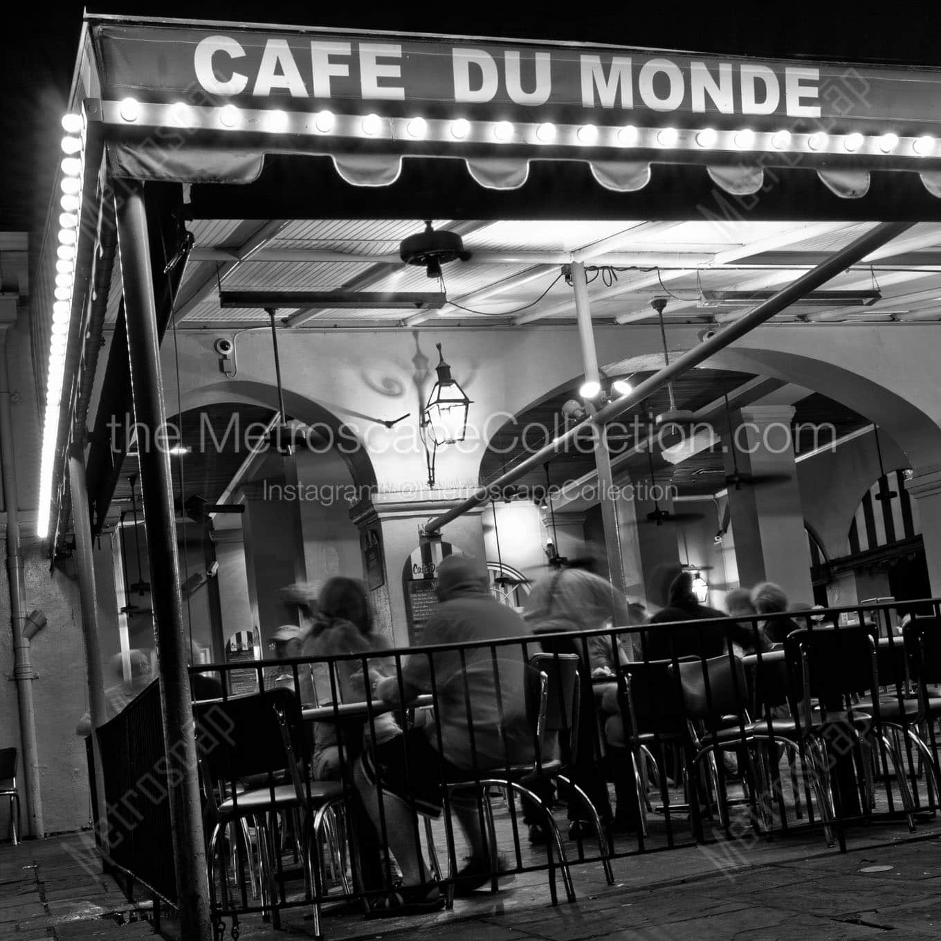 cafe du monde at night Black & White Wall Art