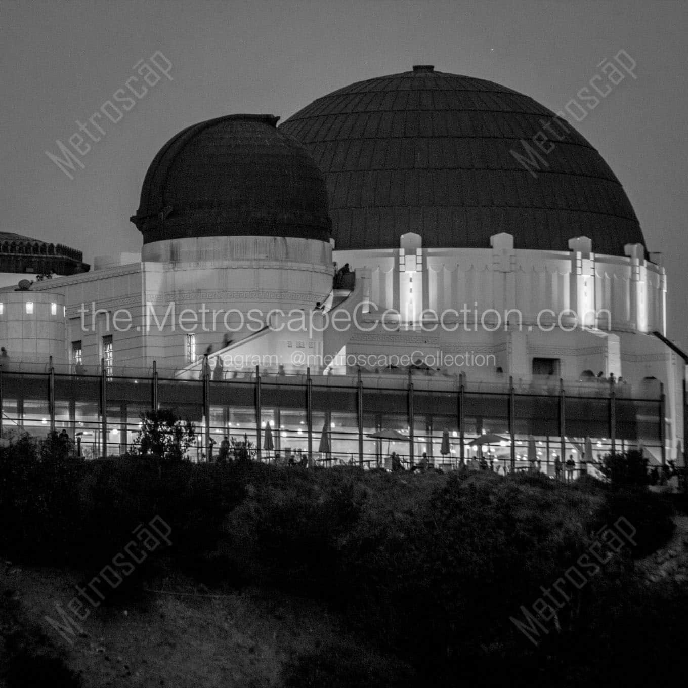 griffith observatory at night Black & White Wall Art