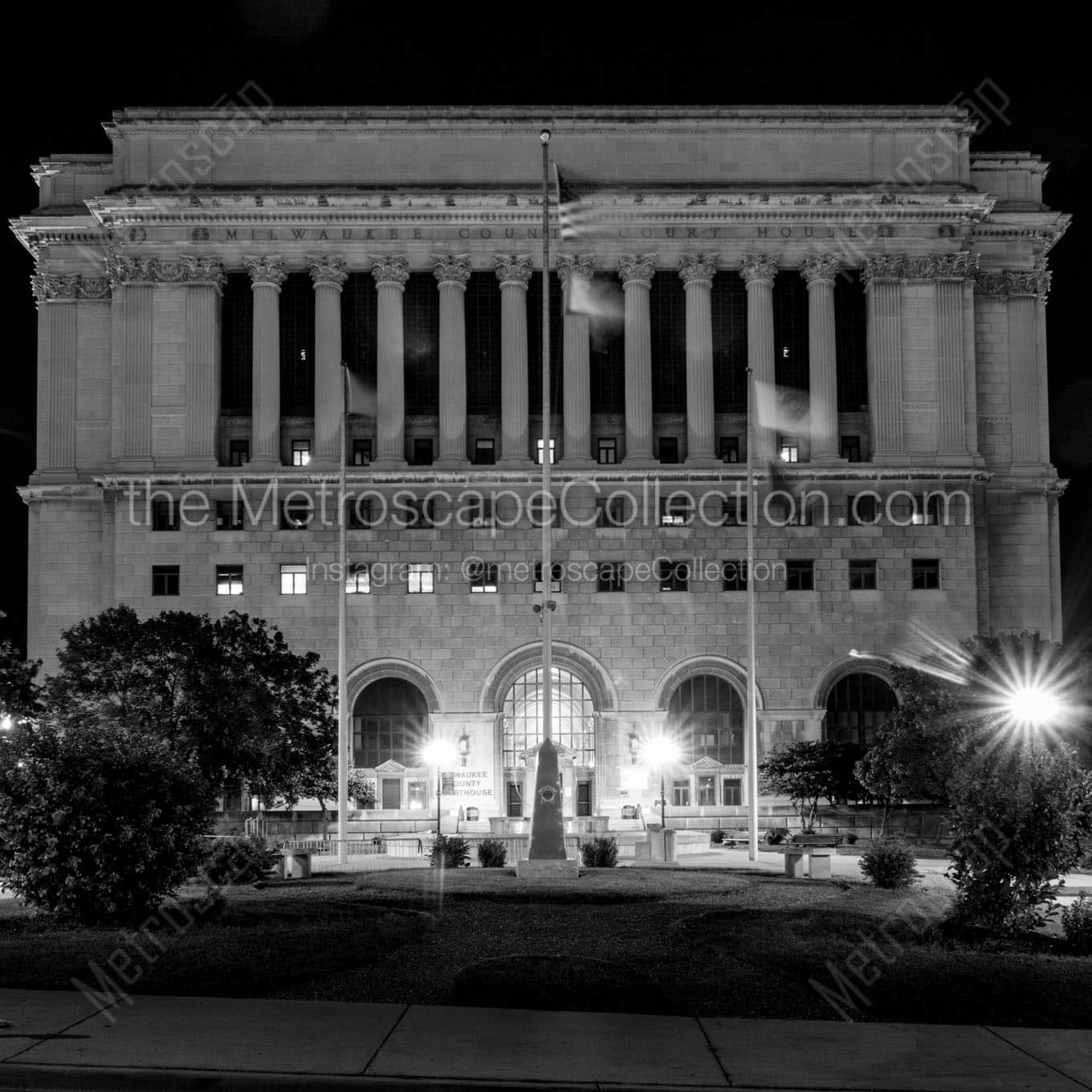 milwaukee county courthouse at night Black & White Wall Art