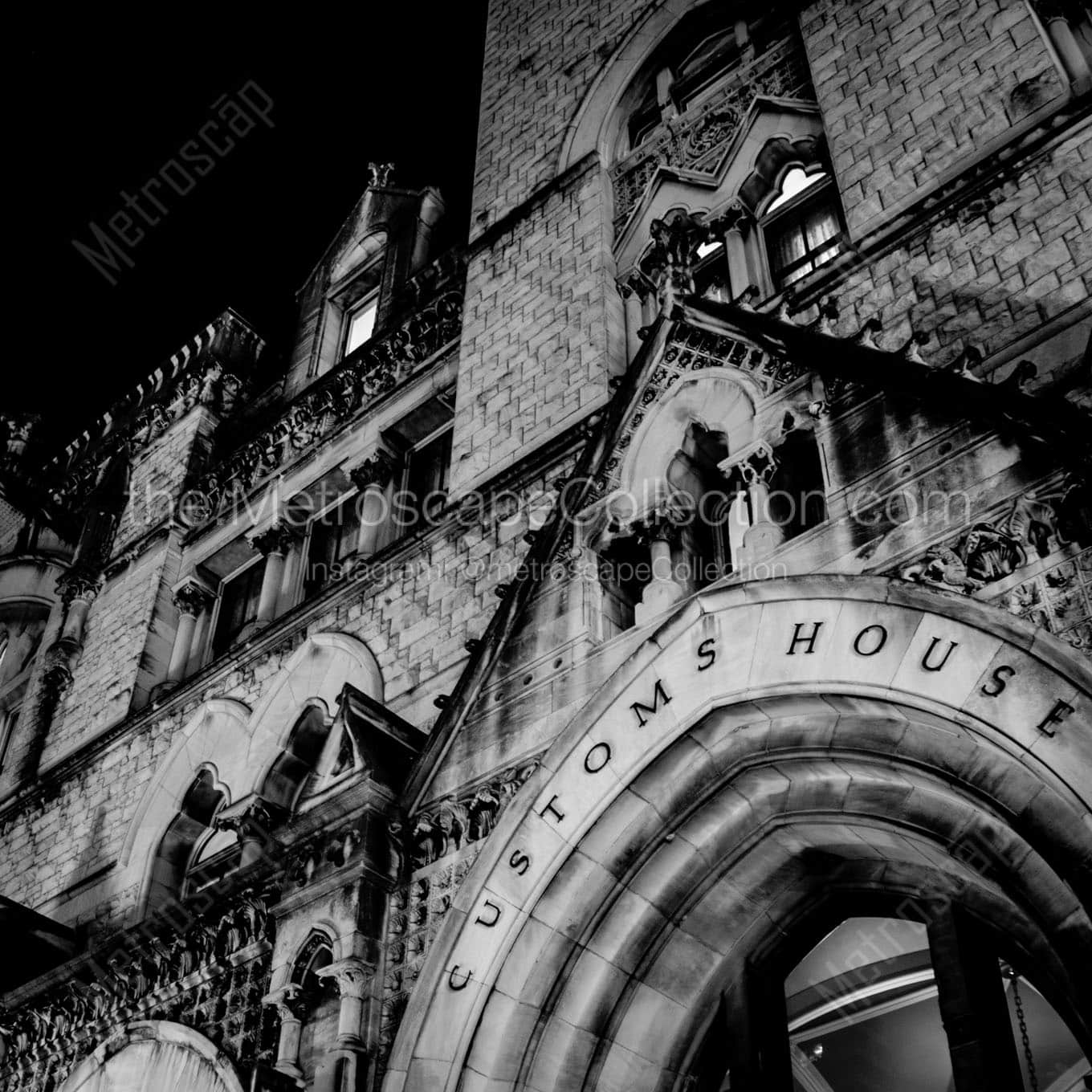 nashville customs house at night Black & White Wall Art