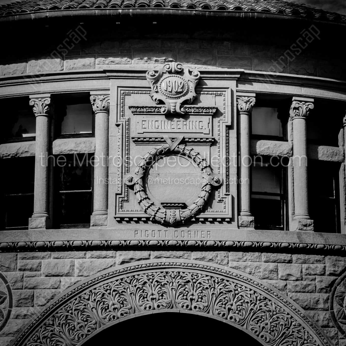 stanford school of engineering Black & White Wall Art