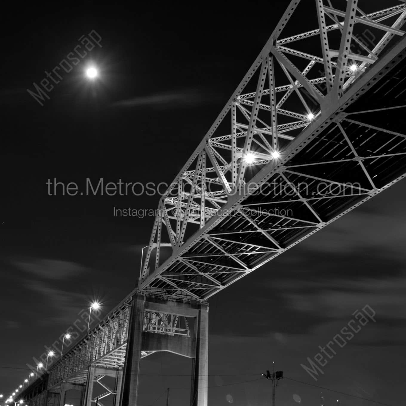 westbank expressway bridge at night Black & White Wall Art